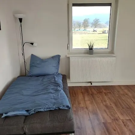 Laendlich Und In Seenaehe Apartament