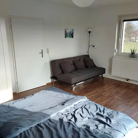 Laendlich Und In Seenaehe * Schörfling